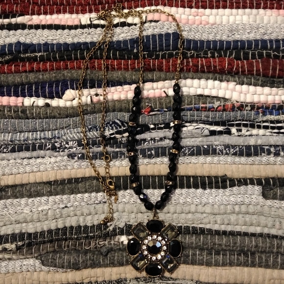 Vintage Jewelry - Vintage Brass and Black Beaded Pendant Necklace